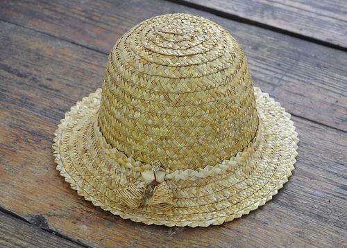 Classic Ukrainian hat with bells - MADEheart.com