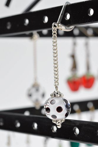 Handmade Accessoire für Frauen Damen Schmuck Glas Ohrringe Designer Schmuck  - MADEheart.com