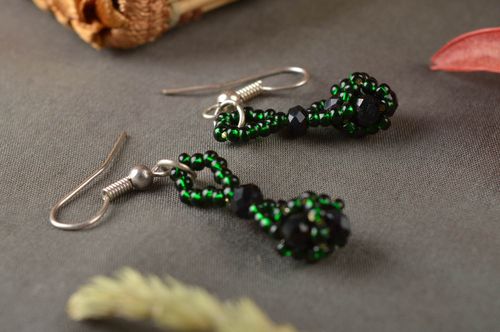 Cute handmade beaded earrings beautiful jewellery gifts for he fashion tips - MADEheart.com
