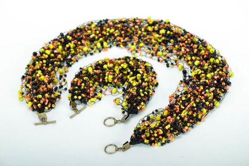 Conjunto de jóias colar e bracelete de miçangas - MADEheart.com
