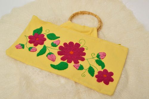 Handmade Stoff Tragetasche bunte Stofftasche Damen Accessoire aus Leinen  - MADEheart.com
