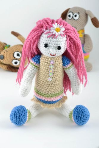 Giocattolo a maglia fatto a mano pupazzo morbido a forma di bambola carina - MADEheart.com