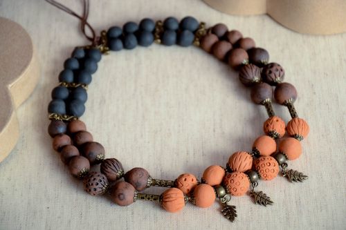 Collar de cuentas artesanal bisutería hecha a mano accesorio para mujer - MADEheart.com