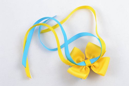 Homemade hair bow Ukraine - MADEheart.com