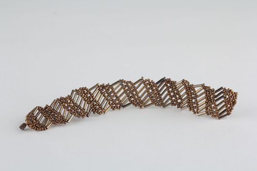 Woven beaded bracelet - MADEheart.com