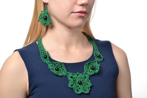 Juego de bisutería tejido a ganchillo - MADEheart.com