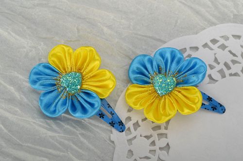 Hair clip with flowers - MADEheart.com