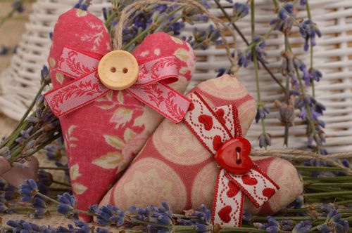 Pendenti di tessuto fatti a mano ciondoli darredo decorazioni di casa - MADEheart.com