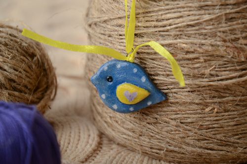 Colgante de pasta de sal Pájaro azul - MADEheart.com