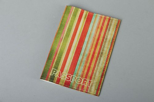 Designer passport cover - MADEheart.com