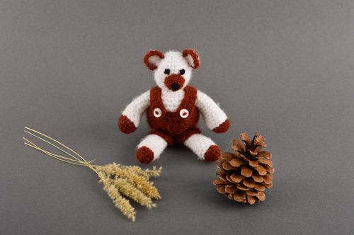 Handmade gehäkeltes Spielzeug Kuscheltier Stoff Häkel Stofftier Geschenk Bär - MADEheart.com