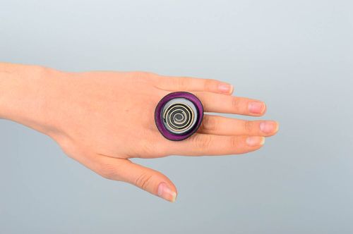 Anello di cuoio fatto a mano anello di metallo bello accessori originali - MADEheart.com