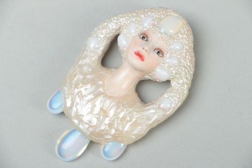 Plastic brooch Snow Queen - MADEheart.com