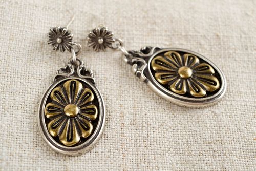 Vintage handmade women earrings designer fashion accessories hypoallergic - MADEheart.com