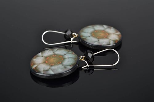 Boucles doreilles artisanales avec dessin original - MADEheart.com