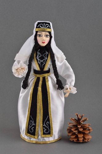 Giocattolo originale fatto a mano pupazzo decorativo bambola di design - MADEheart.com