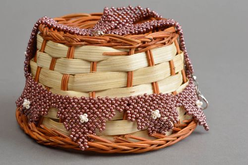 Handmade Collier aus Glasperlen geflochten zart Designer Halskette Geschenk - MADEheart.com