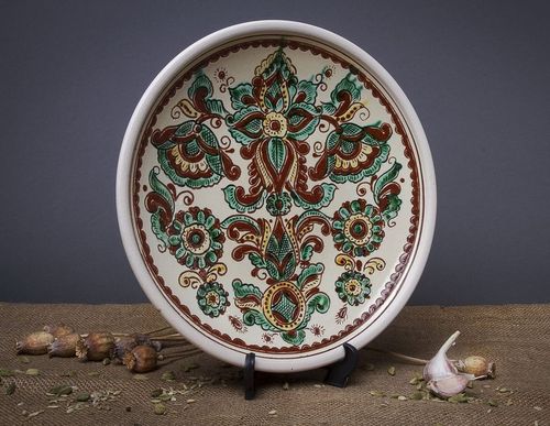 Декоративная керамическая тарелка - MADEheart.com