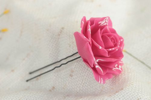 Handmade Haarklemme Blume Damen Modeschmuck Haarschmuck Rose aus Polymerton - MADEheart.com