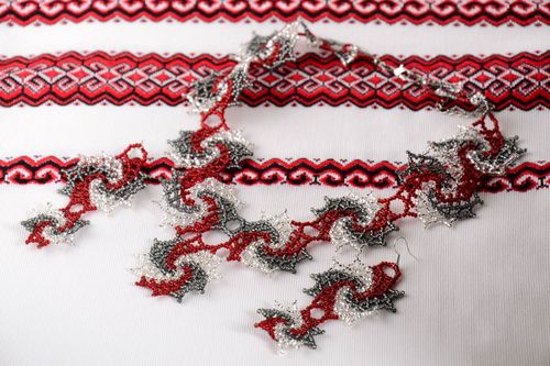 Boucles doreilles Collier fait main en perles de rocaille Bijoux fantaisie - MADEheart.com