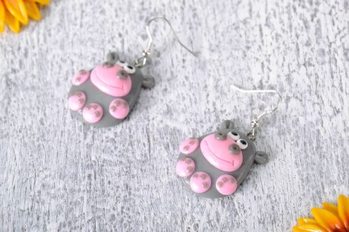 Earrings Small Hippos - MADEheart.com
