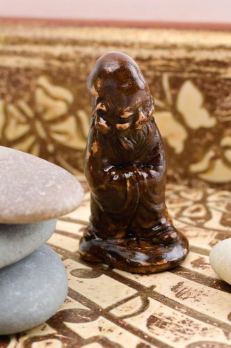 Figura de yeso hecha a mano decoración de interior regalo para amigos Sabio - MADEheart.com