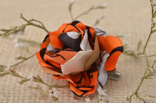 Handmade hair clip flower hair clip hair accessories for women flowers for hair - MADEheart.com