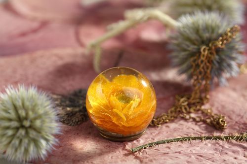 Epoxy resin pendant on long chain fashion bijouterie stylish pendant for girls - MADEheart.com