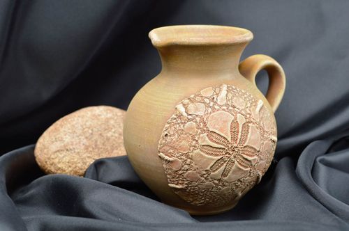 5,5 inches tall classic shape ceramic handmade vase for table décor 0,9 lb - MADEheart.com