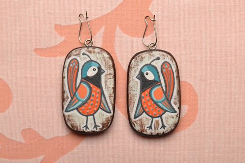 Boucles doreilles en bois Petits oiseaux - MADEheart.com