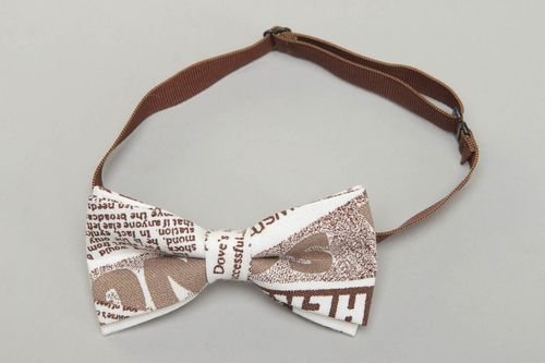Bow tie with unusual print - MADEheart.com