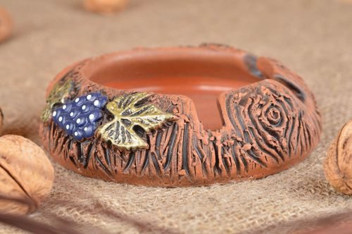 Cenicero de arcilla hecho a mano original estiloso modelado Uvas azules - MADEheart.com