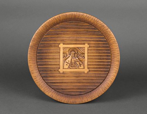 Деревянная тарелка с иконой  - MADEheart.com