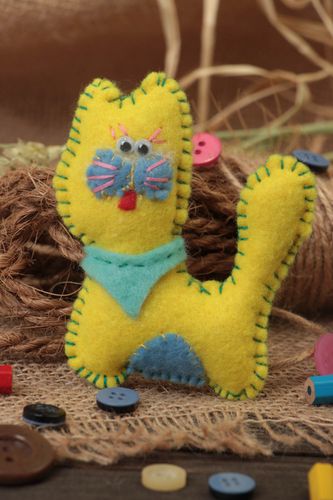 Pupazzo fatto a mano pupazzo per bambini giocattolo morbido ecologico  - MADEheart.com