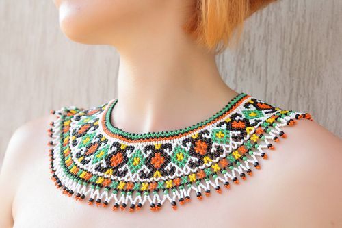 Multicolored beaded necklet - MADEheart.com