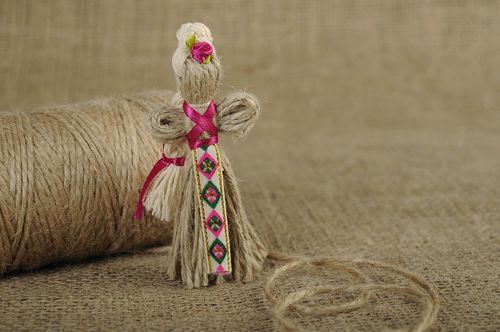 Poupée ethnique - MADEheart.com