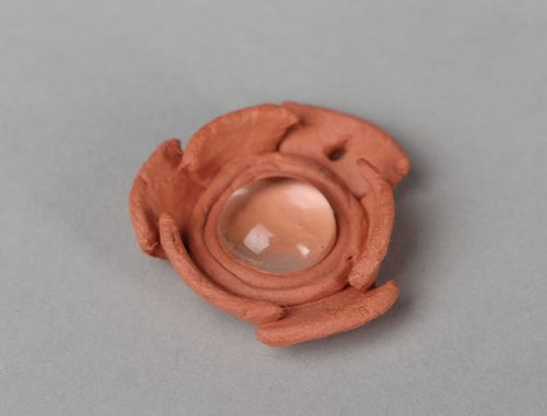 Brauner Anhänger aus Ton Auge der Natur - MADEheart.com