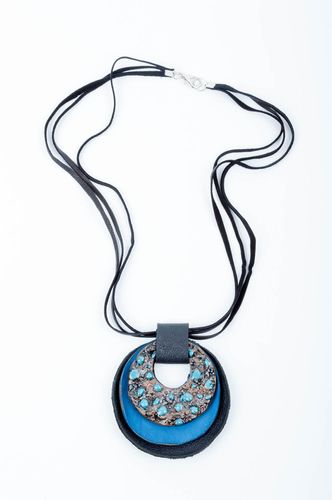 Массивное ожерелье ручной работы аксессуар из кожи керамическое украшение - MADEheart.com