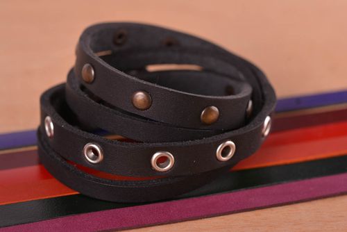 Handmade leather wrist bracelet elegant beautiful bracelet stylish jewelry - MADEheart.com
