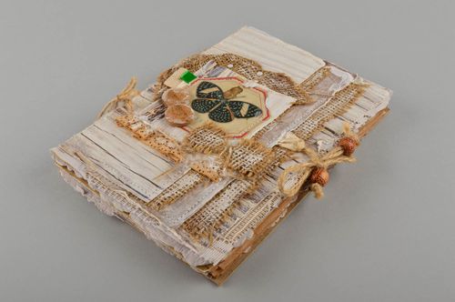 Bloc de notas hecho a mano con mariposa agenda personalizada regalo original - MADEheart.com