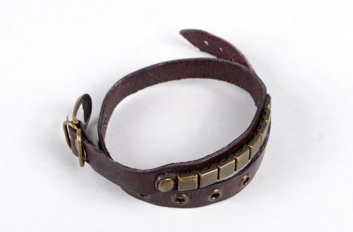 Unusual handmade leather bracelet beautiful jewellery artisan jewelry designs - MADEheart.com
