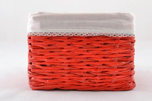 Woven basket for underwear - MADEheart.com