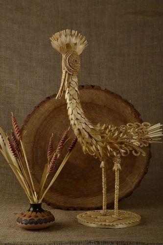Statuette aus Stroh Reiher - MADEheart.com