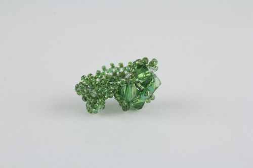 Green beaded ring - MADEheart.com