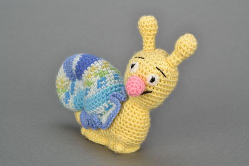 Crochet toy Snail - MADEheart.com