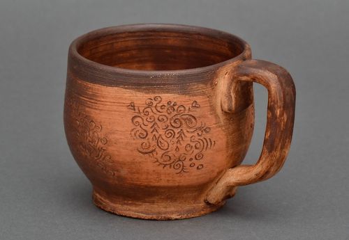 8 oz large clay coffee cup with handle and flower pattern in rustic style - MADEheart.com