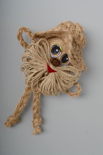 Handgemachter Kühlschrankmagnet Stoffspielzeug - MADEheart.com