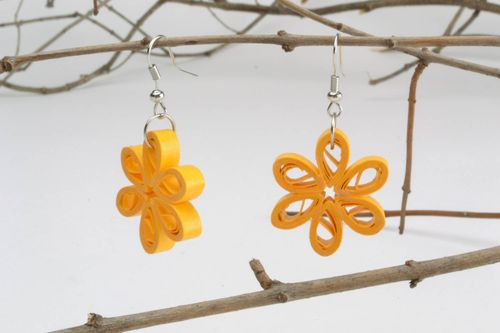 Aretes pequeños de papel - MADEheart.com