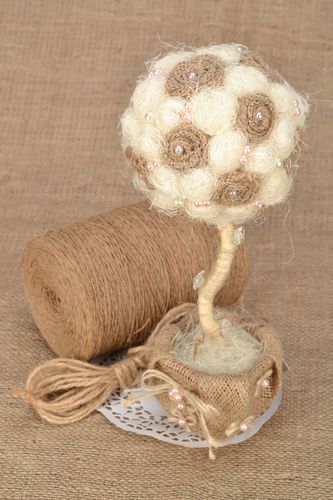 Tree of happiness with beads and sisal - MADEheart.com