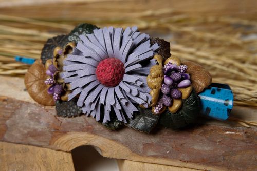 Handmade Haarspange Leder festlicher Haarschmuck Damen Modeschmuck mit Blumen - MADEheart.com